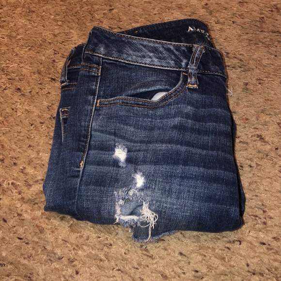 Women’s nwot never worn jeans - Picture 7 of 7